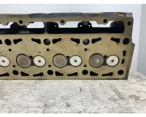 CATERPILLAR 3116 Engine Cylinder Head