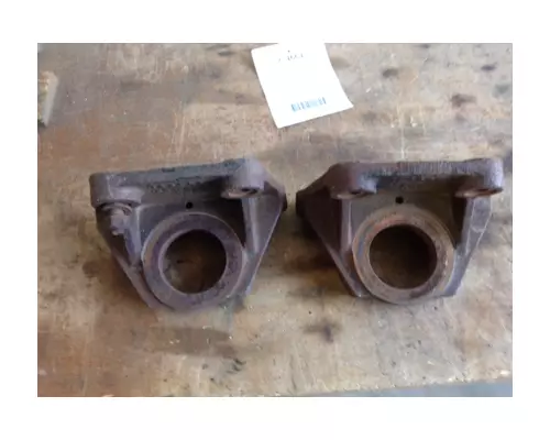 CATERPILLAR 3116 Engine Mounts