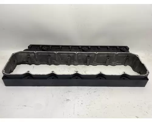 CATERPILLAR 3116 Valve Cover Base