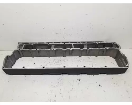 CATERPILLAR 3116 Valve Cover