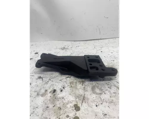 CATERPILLAR 3126B Engine Bracket