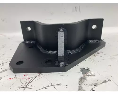 CATERPILLAR 3126B Engine Mounts
