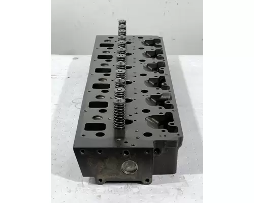 CATERPILLAR 3126 Cylinder Head