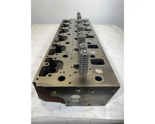 CATERPILLAR 3126 Cylinder Head