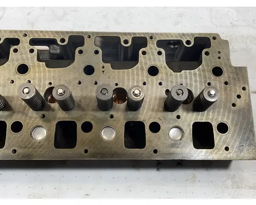 CATERPILLAR 3126 Cylinder Head