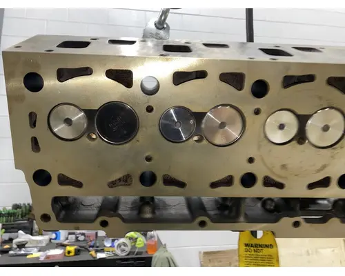 CATERPILLAR 3126 Cylinder Head