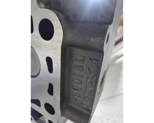 CATERPILLAR 3126 Cylinder Head