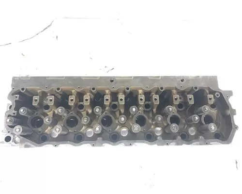 CATERPILLAR 3126 Engine Cylinder Head