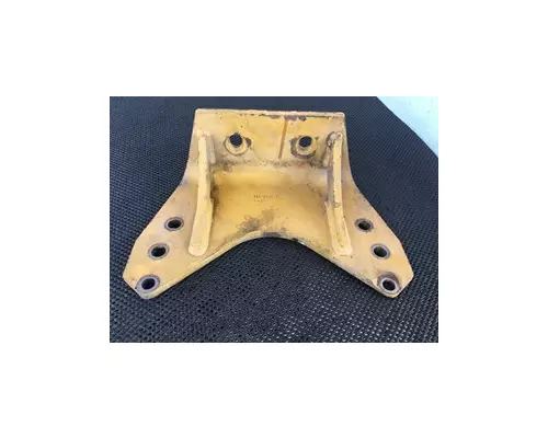 CATERPILLAR 3126 Engine Mounts