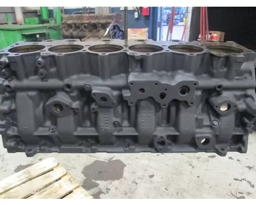 CATERPILLAR 3176 Cylinder Block