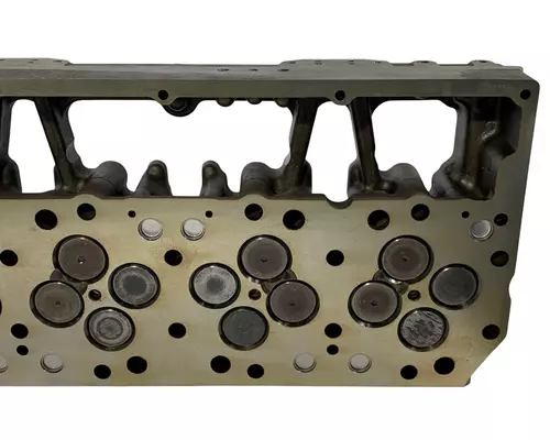 CATERPILLAR 3176 Cylinder Head