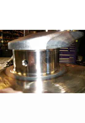 CATERPILLAR 3176 Engine Crankshaft