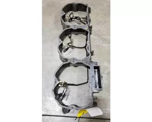 CATERPILLAR 3176 Valve Cover