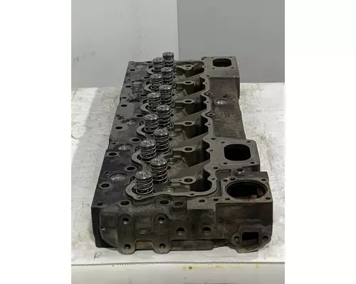 CATERPILLAR 3306B Cylinder Head