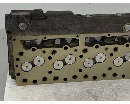 CATERPILLAR 3306B Cylinder Head