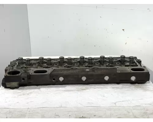 CATERPILLAR 3306B Engine Cylinder Head