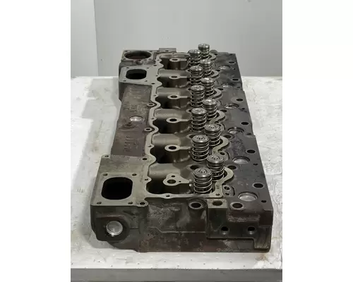 CATERPILLAR 3306B Engine Cylinder Head