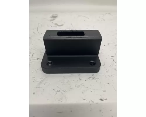 CATERPILLAR 3406A Engine Bracket