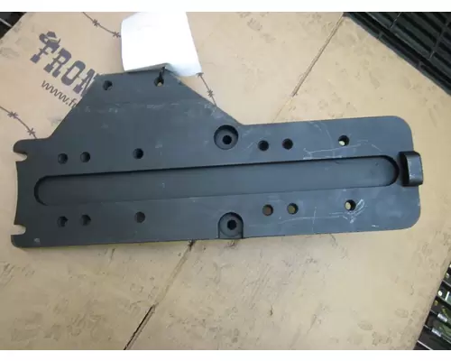 CATERPILLAR 3406B Engine Bracket