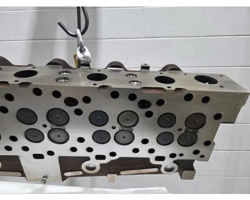 CATERPILLAR 3406E Cylinder Head