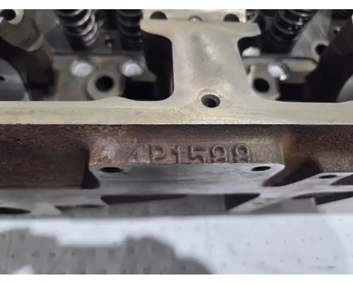 CATERPILLAR 3406E Cylinder Head