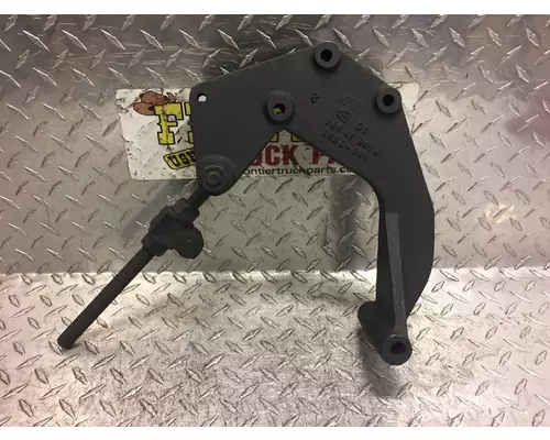 CATERPILLAR 3412E Engine Bracket