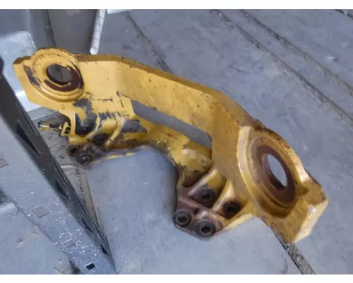 CATERPILLAR C-12 Engine Mounts