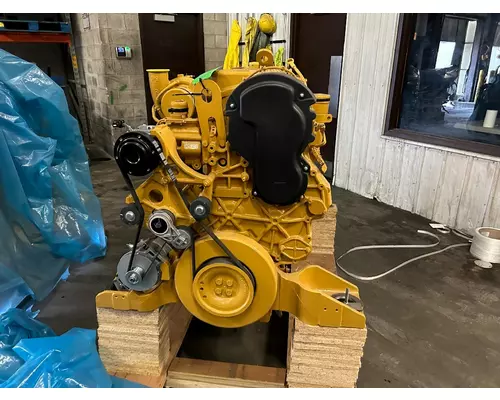 CATERPILLAR C-15 Engine
