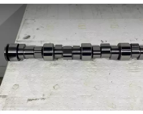 CATERPILLAR C10 Camshaft