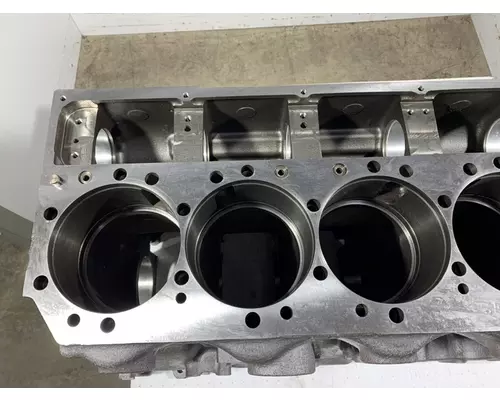 CATERPILLAR C10 Cylinder Block