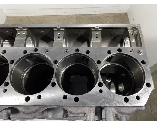 CATERPILLAR C10 Cylinder Block