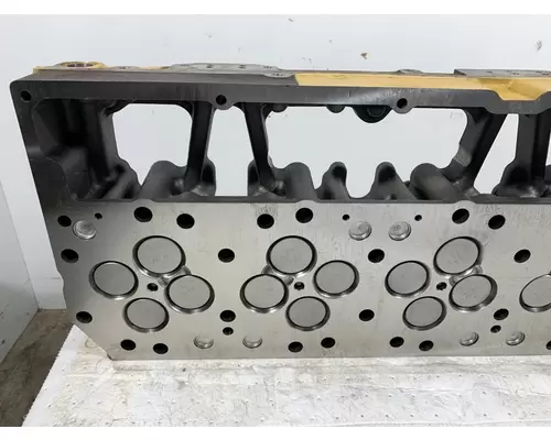 CATERPILLAR C10 Engine Cylinder Head