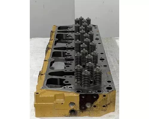 CATERPILLAR C10 Engine Cylinder Head