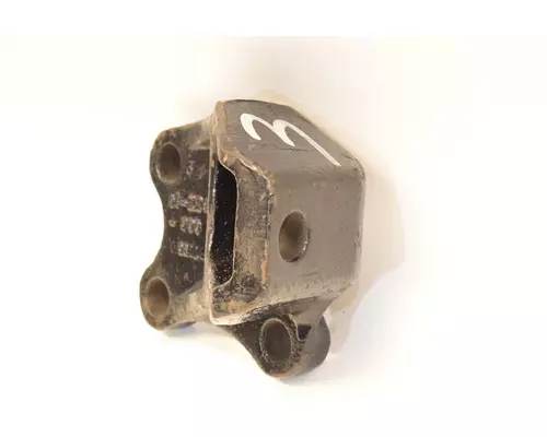 CATERPILLAR C10 Engine Mounts