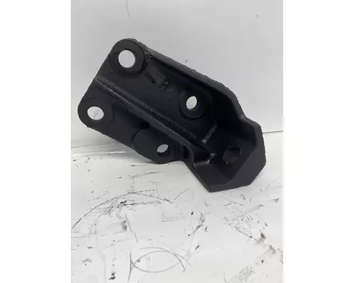 CATERPILLAR C10 Engine Mounts
