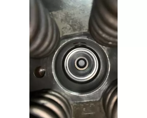 CATERPILLAR C12 Cylinder Head