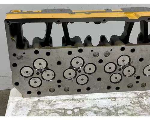 CATERPILLAR C12 Cylinder Head