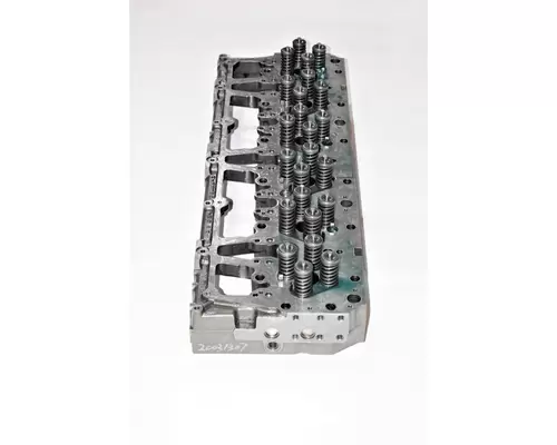 CATERPILLAR C12 Cylinder Head