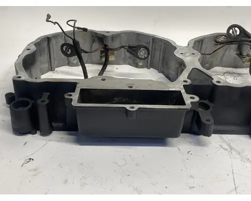 CATERPILLAR C12 Valve Cover