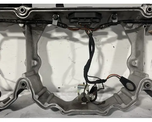 CATERPILLAR C12 Valve Cover