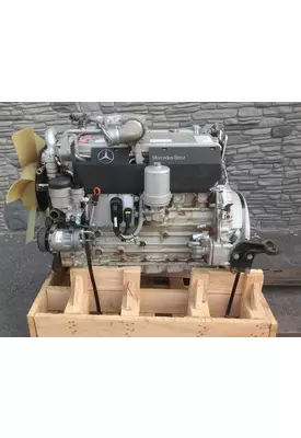CATERPILLAR C13 ACERT Engine Assembly
