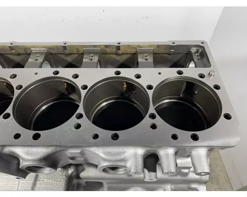 CATERPILLAR C13 Acert Cylinder Block