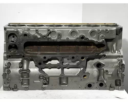 CATERPILLAR C13 Acert Cylinder Block
