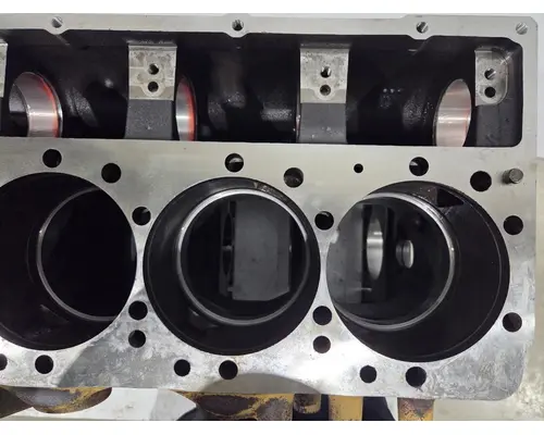 CATERPILLAR C13 Acert Cylinder Block