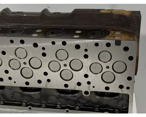 CATERPILLAR C13 Acert Cylinder Head