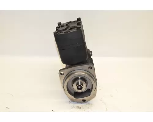 CATERPILLAR C13 Engine Pump