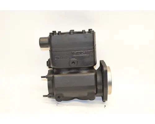 CATERPILLAR C13 Engine Pump