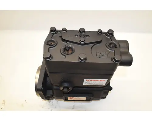 CATERPILLAR C13 Engine Pump