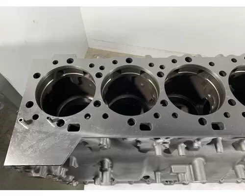 CATERPILLAR C15 Acert Cylinder Block