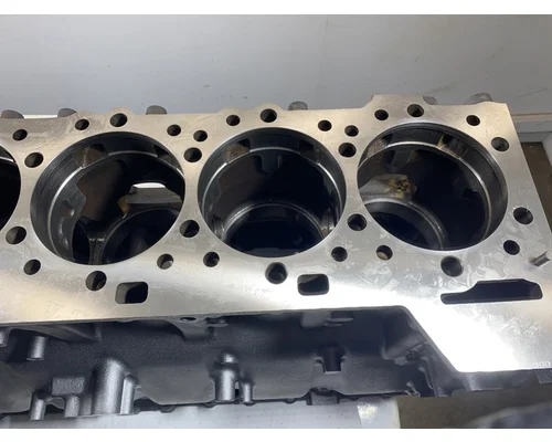 CATERPILLAR C15 Acert Cylinder Block